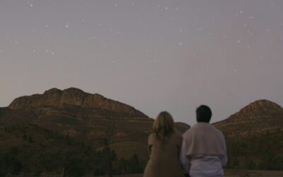 Arkaba_Flinders-Ranges_Couple-Stars