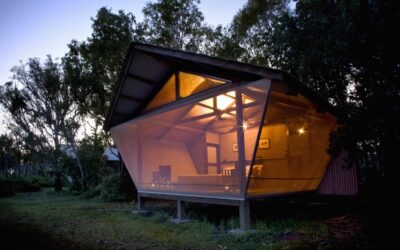 Bamurru-Plains_Top-End_Bungalow-Exterior-Evening