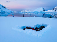 Camping © Max Draeger - Oceanwide Expeditions.jpg_Max Draeger