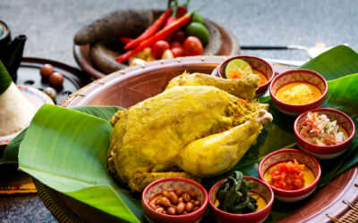 Dining _Ayam Betutu_ - HOSHINOYA Bali