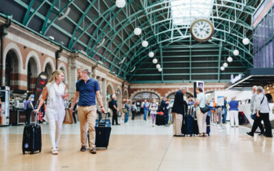 GSR-IP-Sydney_Central_Station_Guests_Walking_With_Suitcases_Hi-Res_1920