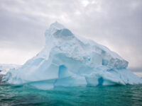 Iceberg, Antarctica © Janine Oosterhuis-Oceanwide Expeditions (1).jpg_Janine Oosterhuis