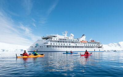 Kayaking, GM, Port Lockroy; Al Bakker