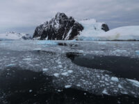Lemaire view © Will Gilbertson - Oceanwide Expeditions.JPG_Will Gilbertson