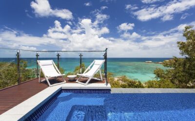 Lizard-Island_Great-Barrier-Reef_Pool-Deckchairs