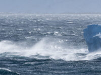 Pendleton Strait view © Sandra Petrowitz - Oceanwide Expeditions.jpg_Sandra Petrowitz