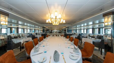 Quark Expeditions_World Explorer_Restaurant (5)