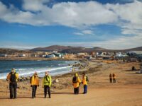QuarkExpeditions_NWP-Footstep-Franklin_Arctic_baffinisland_qikiqtarjuaq_Credit-AcaciaJohnson-2