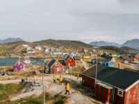 SamEdmonds - Guests explore Itilleq 3