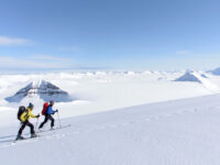 Ski & Sail , Spitsbergen, May © Oceanwide Expeditions, Folkert Lenz (3).jpg_Folkert Lenz