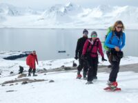 Snowshoeing, hiking, Spitsbergen, Arctic Spring © Philipp Schaudy - Oceanwide Expeditions.jpg_Philipp Schaudy