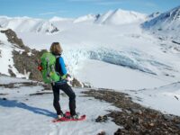 Snowshoeing, hiking, Spitsbergen © Philipp Schaudy - Oceanwide Expeditions_Philipp Schaudy