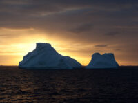 Sunset in the Weddell Sea_Hanneke Dallmeijer
