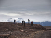Woodfjord, tundra © Geert Kroes - Oceanwide Expeditions.jpg_Geert Kroes