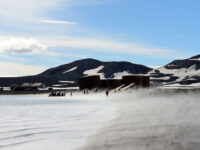 gallery_south shetland islands_deception island_whalers bay (c) michael wenger-oceanwide expeditions.JPG_Michael Wenger